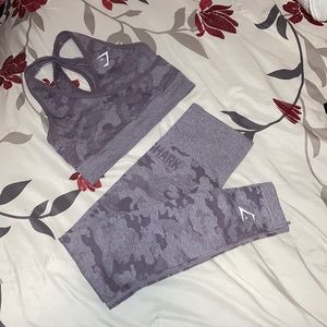 Gym shark set ! (Made in China)